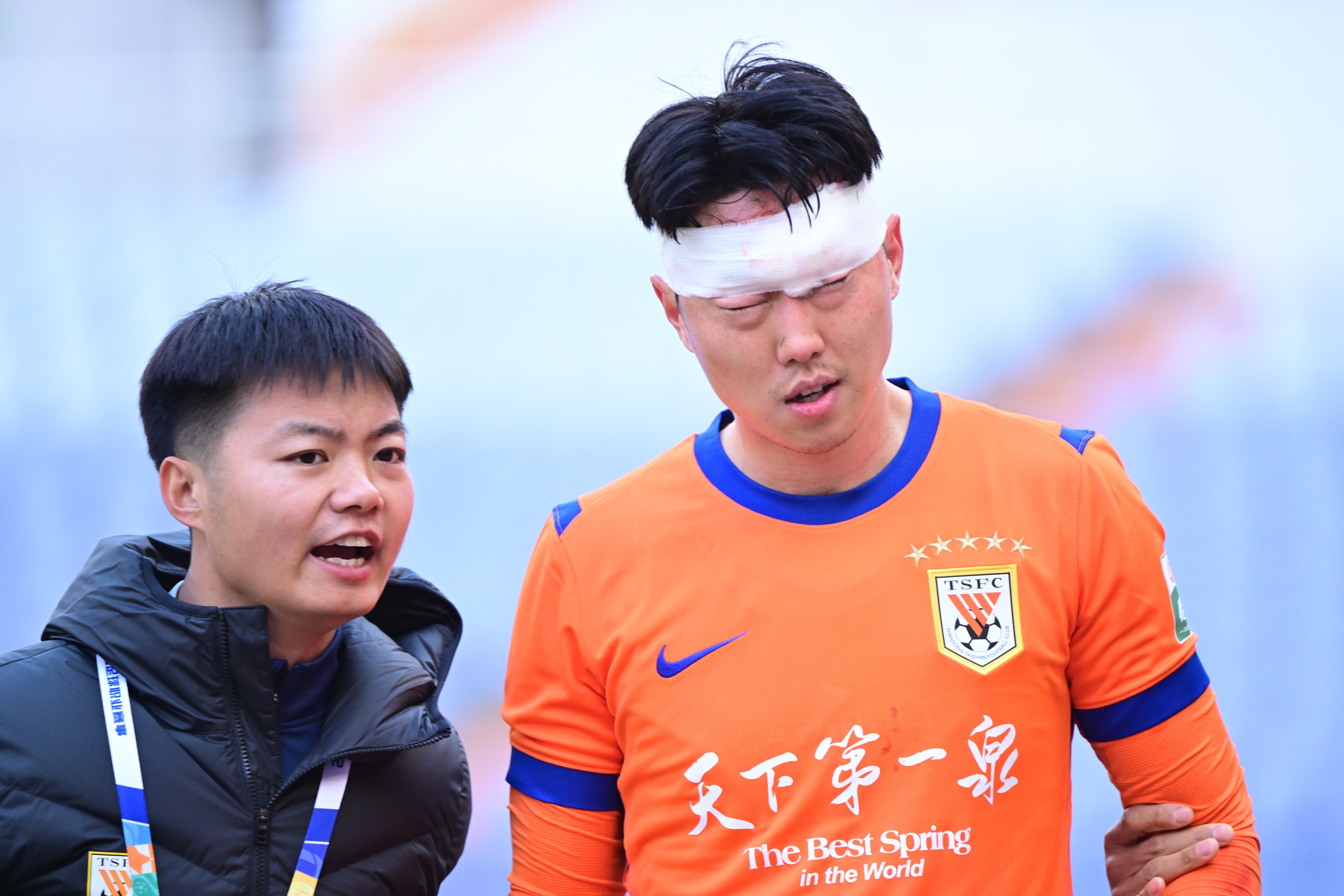 魯媒披露高準(zhǔn)翼傷情細(xì)節(jié) 缺席國(guó)足因首輪縫三十針