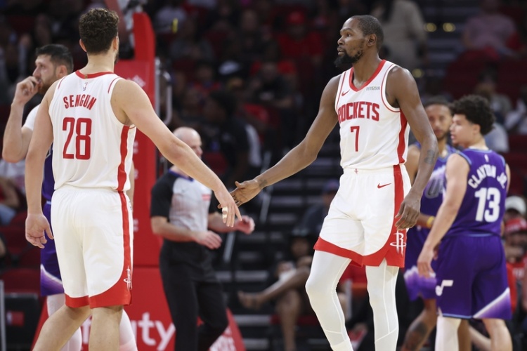 西蒙斯炮轟火箭肢體語言災(zāi)難 直言烏度卡執(zhí)教最差之一