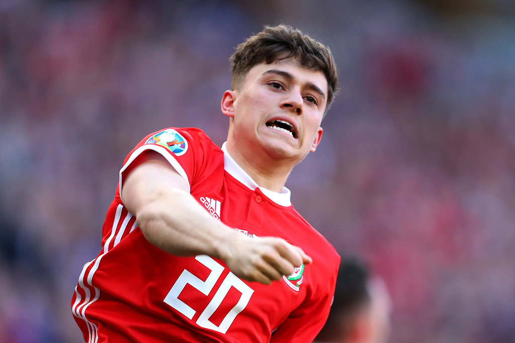 丹尼爾詹姆斯復(fù)盤(pán)威爾士出局 加時(shí)掌控全局卻倒于點(diǎn)球