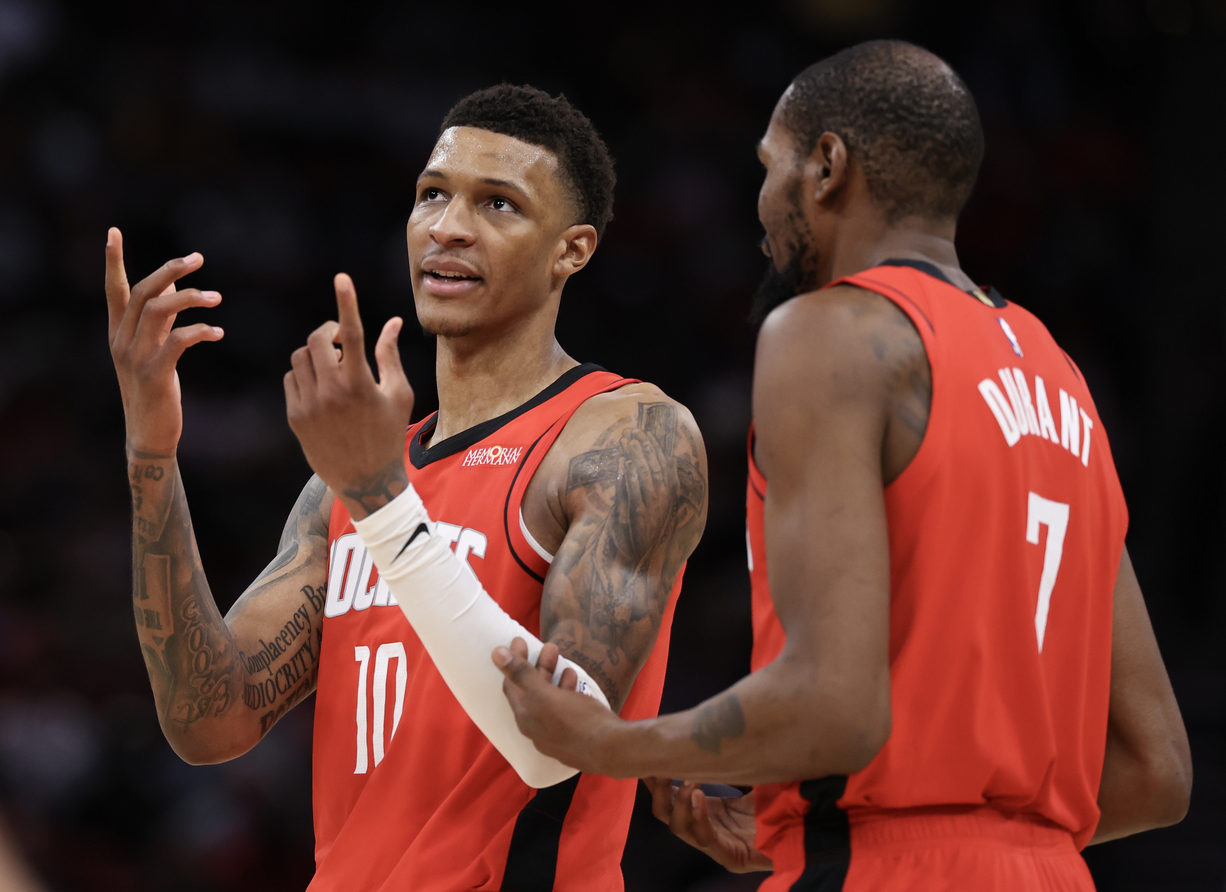 火箭加時崩盤創(chuàng)29年恥辱紀錄 本季11次兩位數(shù)領先遭翻盤