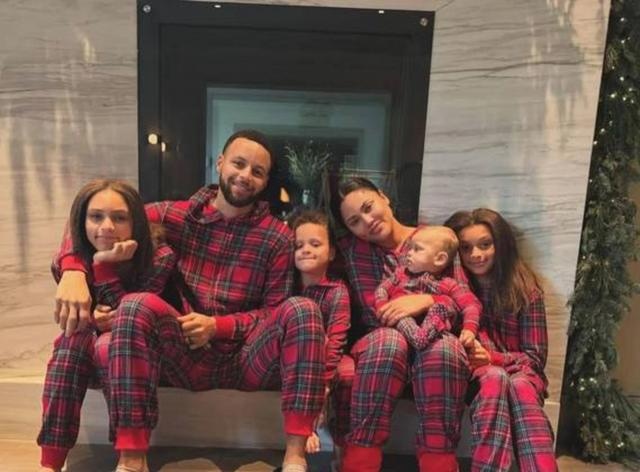 阿耶莎談?dòng)齼簹v程 四胎后終聘幫手