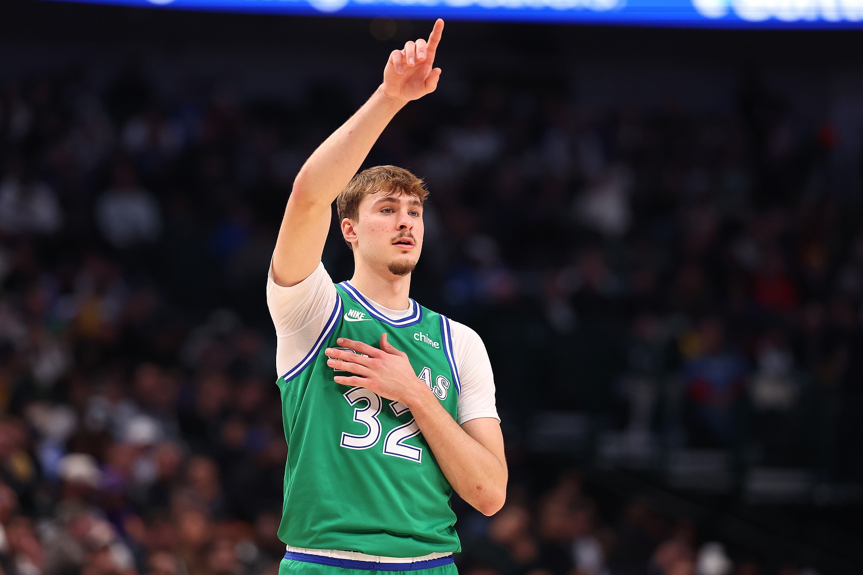 弗拉格與克尼佩爾最佳新秀之爭 數據與角色深度剖析