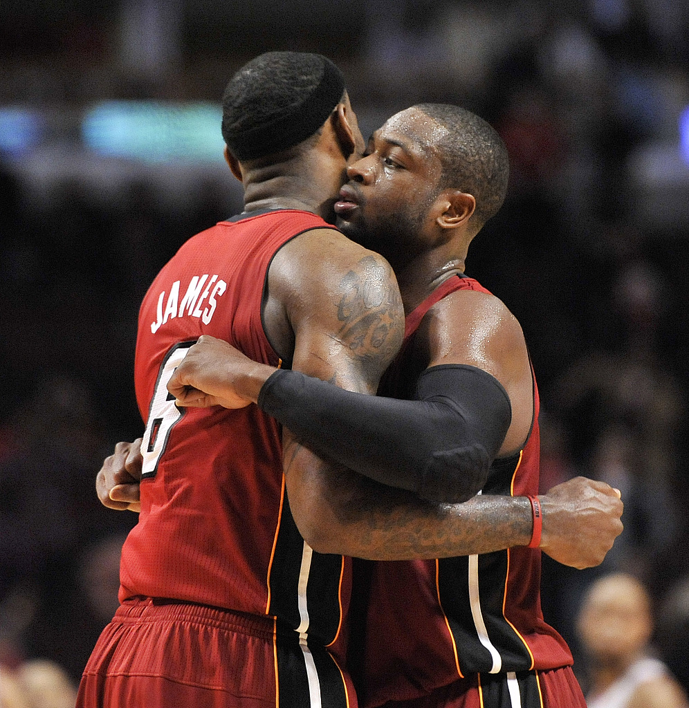 詹姆斯轉(zhuǎn)型第三進(jìn)攻點(diǎn) 湖人近期凈效率值飆升