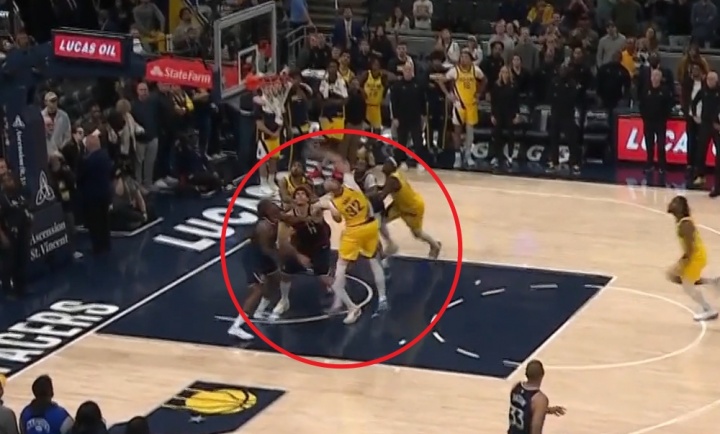 官方裁判報(bào)告確認(rèn)快船步行者終場(chǎng)判罰無誤 內(nèi)姆哈德發(fā)球進(jìn)筐與大洛犯規(guī)均屬正確吹罰