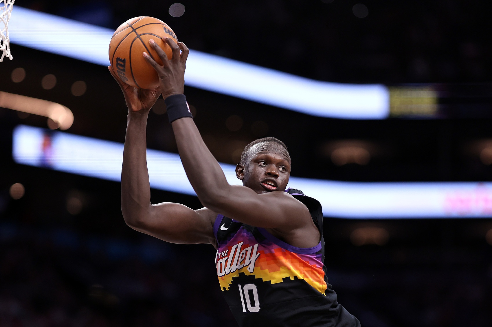 新秀觀察：科沃德24分9板4斷領(lǐng)銜 克尼佩爾貢獻(xiàn)兩雙