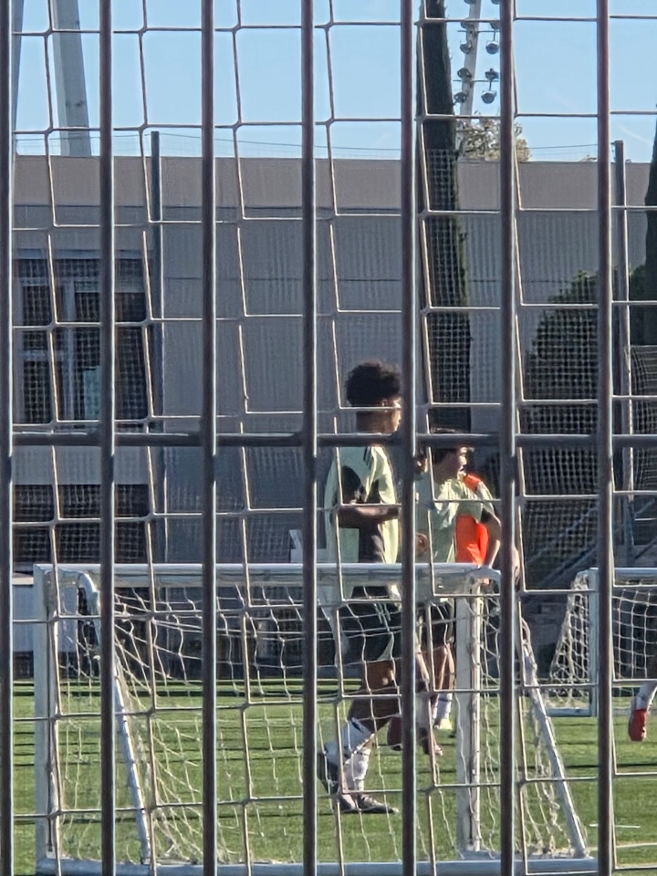 C羅之子隨皇馬U16訓(xùn)練 弗洛倫蒂諾批準(zhǔn)短期跟隊(duì)