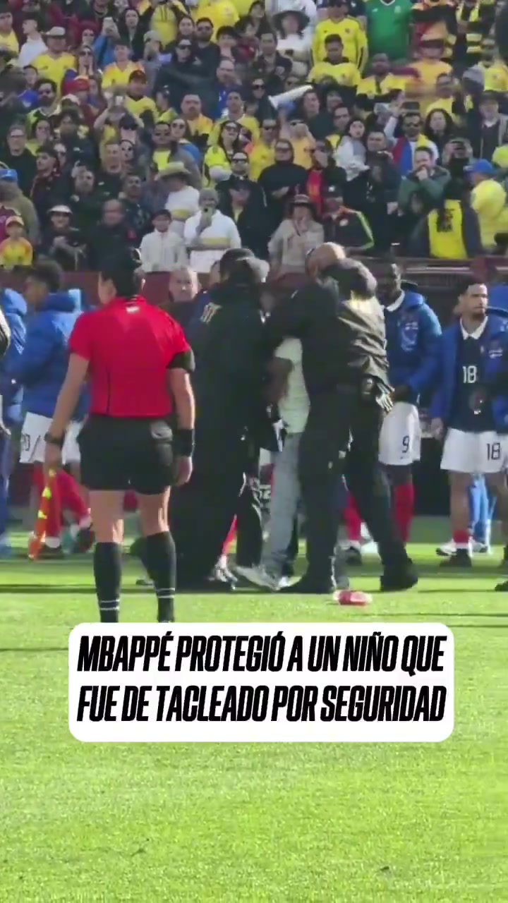 法國隊(duì)美國熱身三球勝哥倫比亞 姆巴佩替補(bǔ)建功后處理球迷沖場(chǎng)