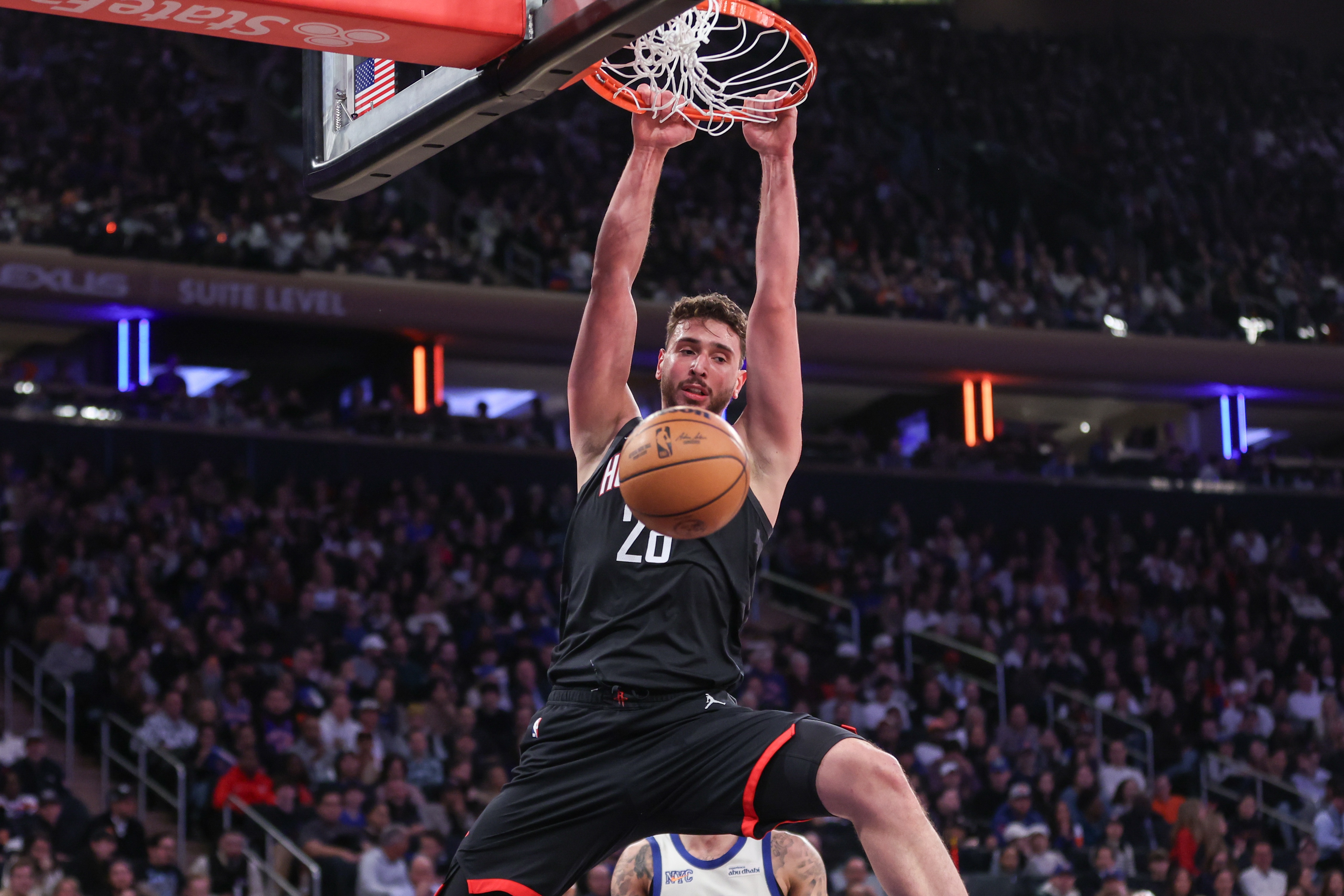 申京36+14+7+5三分零失誤 火箭主場(chǎng)32分狂勝鵜鶘