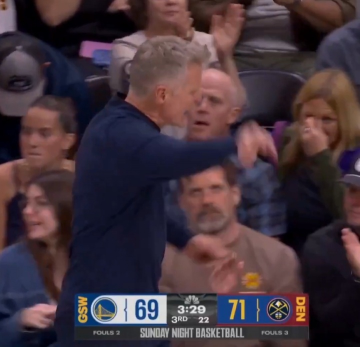 科爾場邊暴怒 波杰姆無視波津空位選擇強(qiáng)投釀反擊