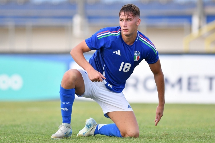 文托拉建議變陣 皮奧·埃斯波西托應(yīng)取代雷特吉首發(fā)