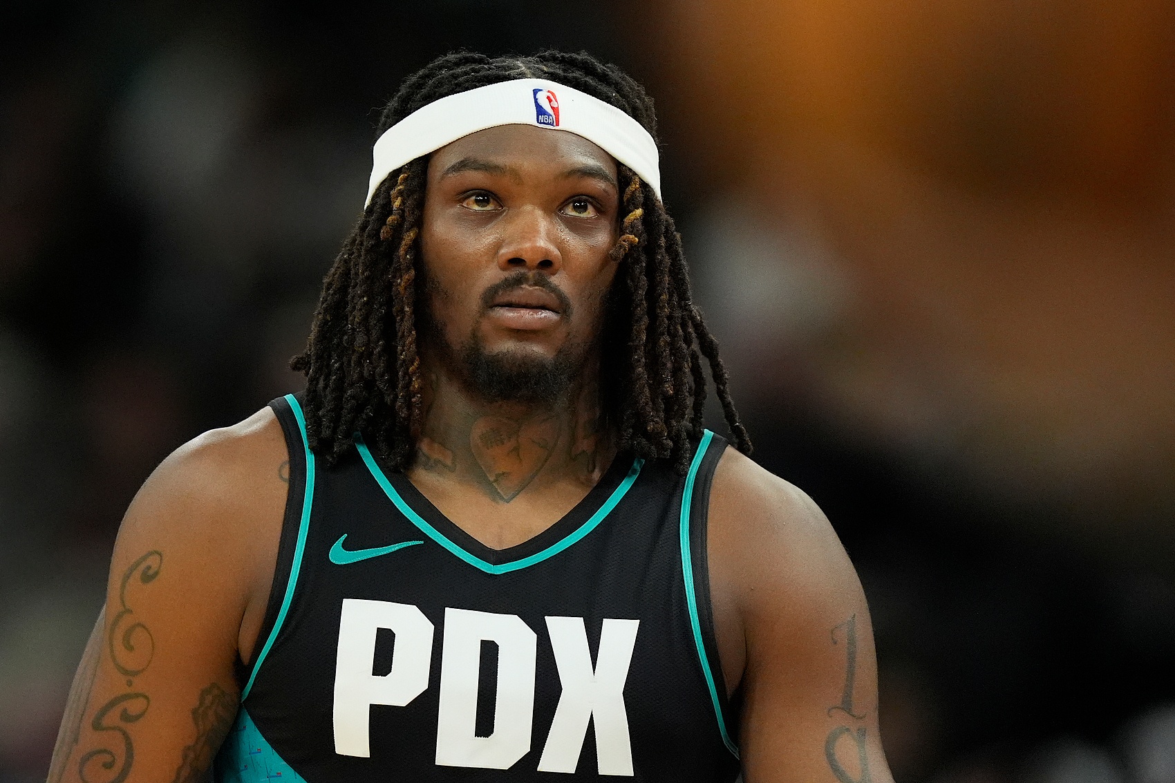 羅威半場(chǎng)高效3中3貢獻(xiàn)6+5+2帽 開拓者內(nèi)線壓制快船