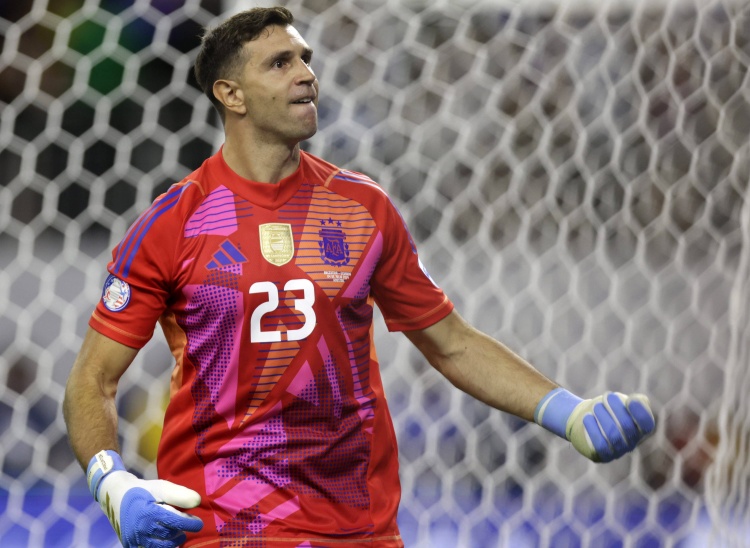 馬丁內(nèi)斯談友誼賽對手選擇 稱世界杯前無需強(qiáng)敵檢驗