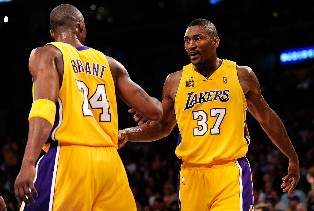 巴恩斯回憶科比防守執(zhí)念 為防對(duì)方箭頭與阿泰爭(zhēng)搶任務(wù)