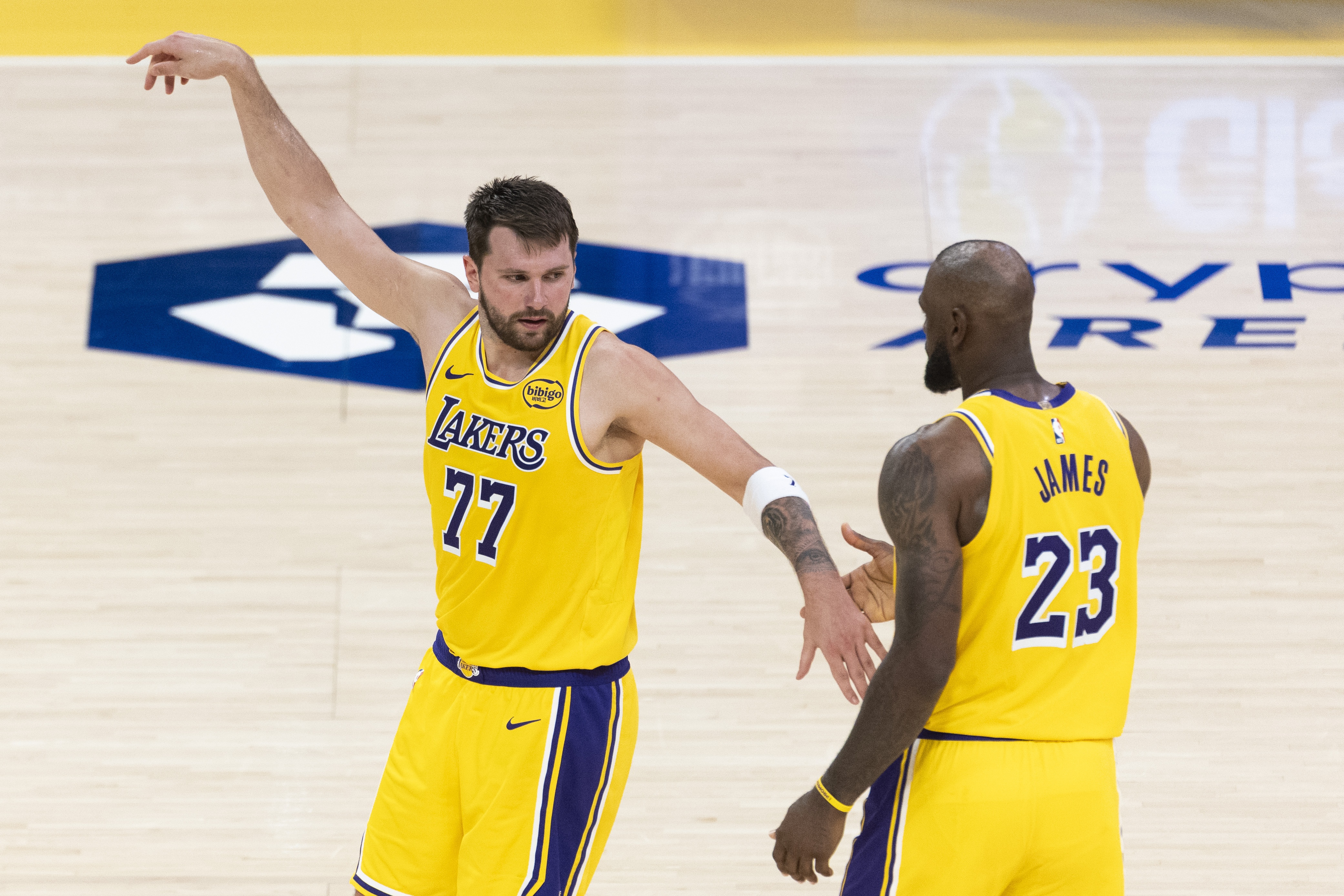 詹姆斯談傷病潮健康為最重財(cái)富 湖人慘敗雷霆41分