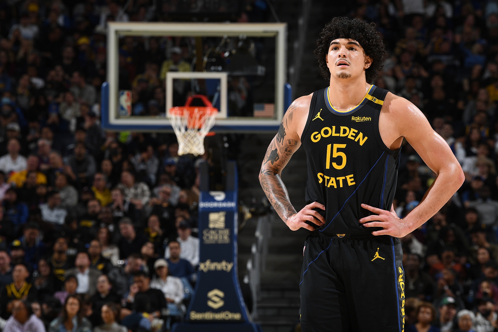 桑托斯末節(jié)10分險(xiǎn)造逆轉(zhuǎn) 勇士主場(chǎng)不敵騎士