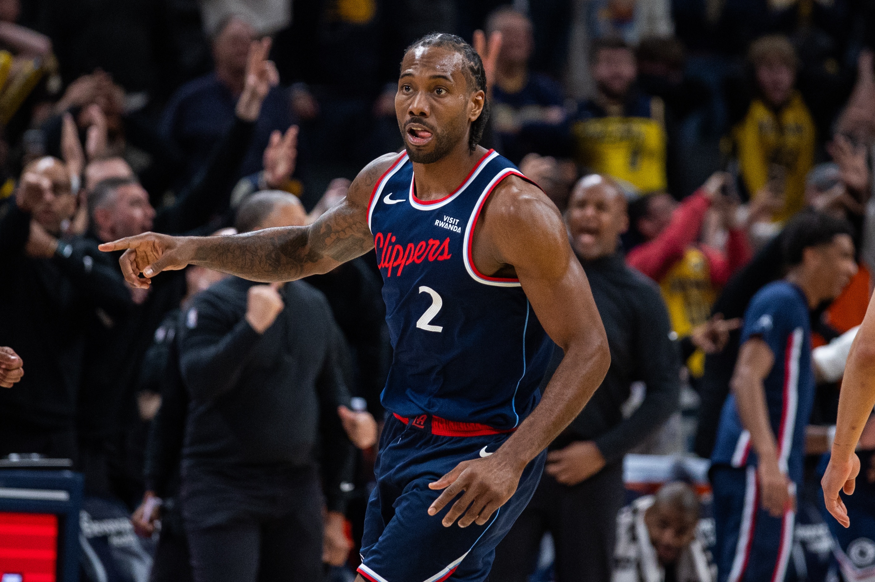 快船馬刺首發(fā)公布 倫納德再戰(zhàn)舊主 文班亞馬缺陣科內(nèi)特入替