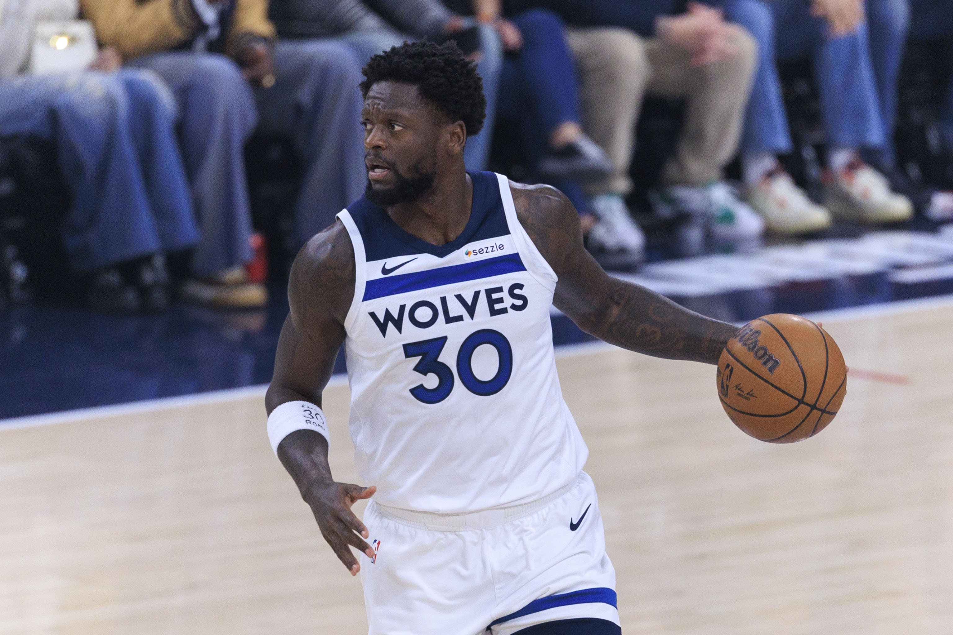 蘭德爾27+6+6難救主 森林狼末節(jié)失守負(fù)活塞