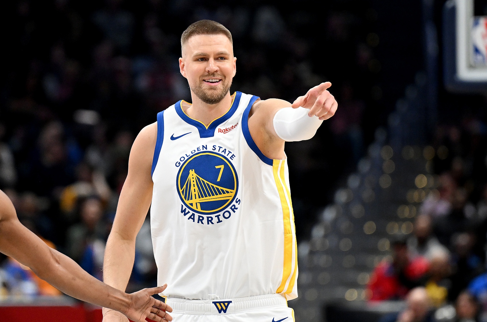 波爾津吉斯談勇士未來 直言表現(xiàn)不佳需評估市場