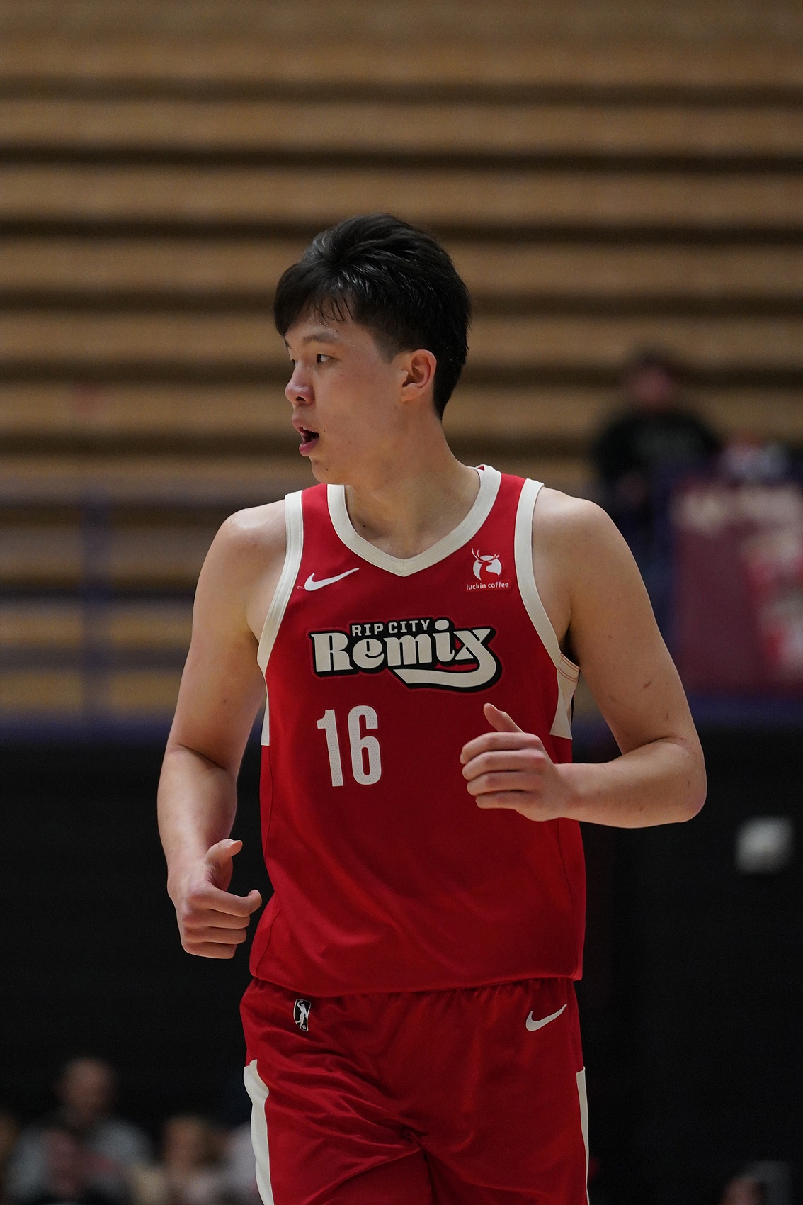 楊瀚森首節(jié)6分難阻崩盤 混音單節(jié)凈負(fù)25分陷絕境 楊瀚森首節(jié)6分難阻崩盤 混音單節(jié)凈負(fù)25分陷絕境