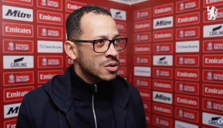 藍(lán)軍七彈轟塌維爾港 羅塞尼爾：防守根基釋放前場火力