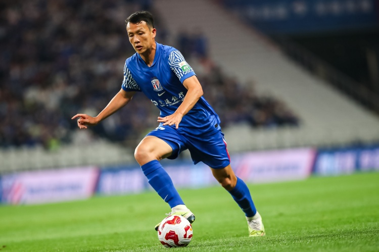 卡爾采夫首度中超單場(chǎng)傳射 高天意對(duì)津門(mén)虎四度喂餅