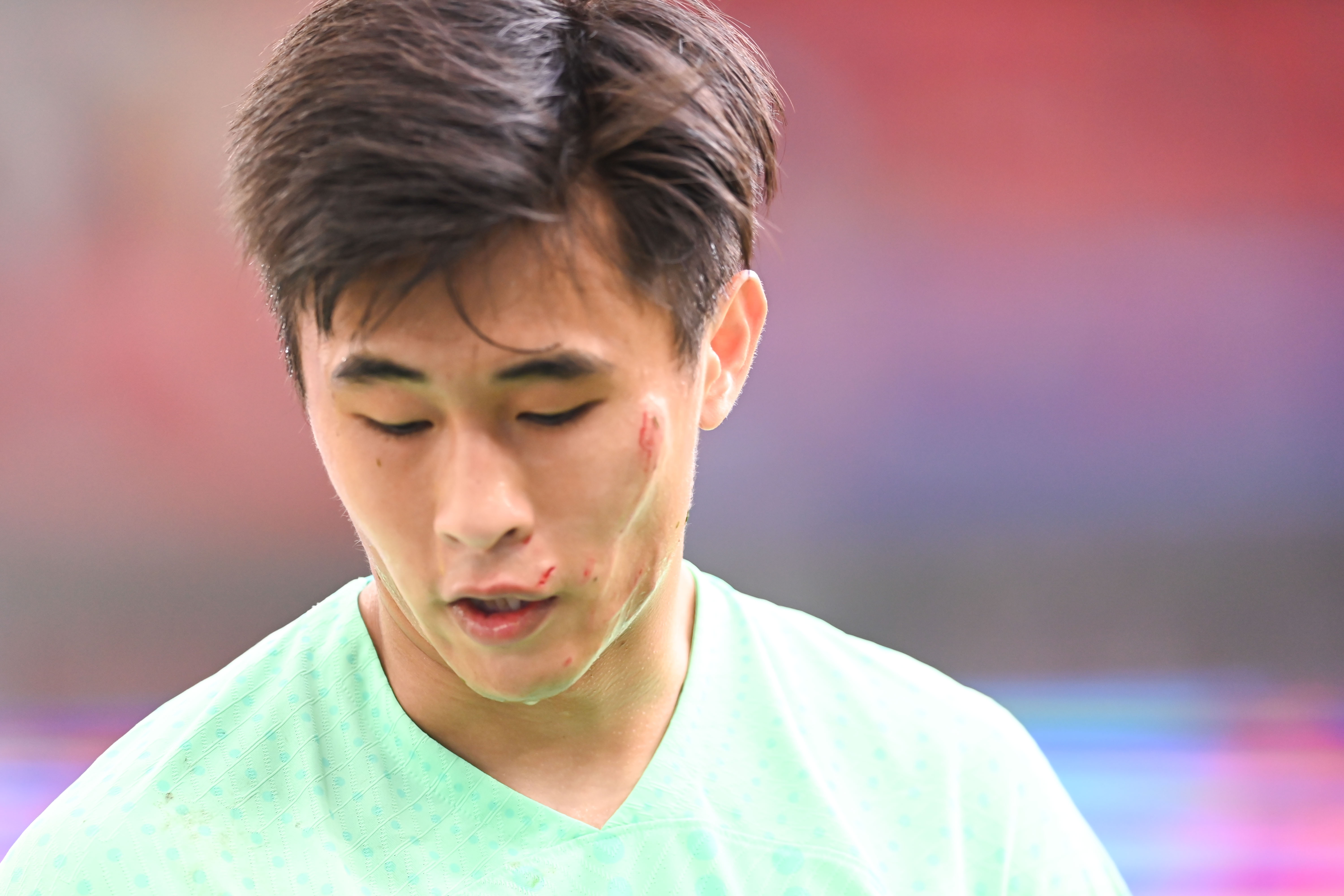 戴偉?；觳蓞^(qū)玩?；貞?yīng) 深圳新鵬城五球大勝三鎮(zhèn)