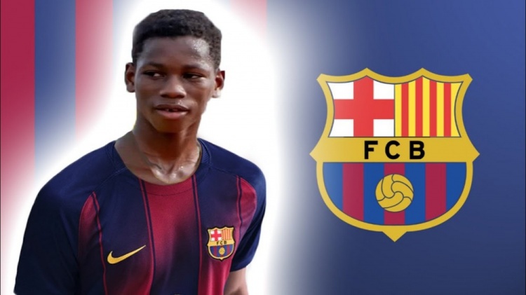 巴薩巴黎再演青訓(xùn)爭(zhēng)奪戰(zhàn) 16歲馬里中場(chǎng)馬伊加試訓(xùn)巴黎