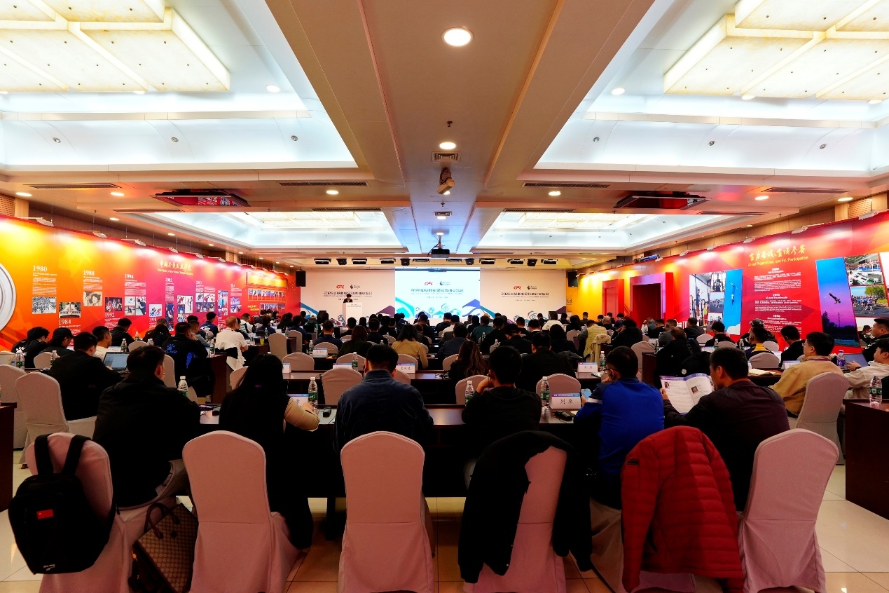 中英青訓二次對話北京舉行 英超專家團攜默特薩克等分享實戰(zhàn)經(jīng)驗