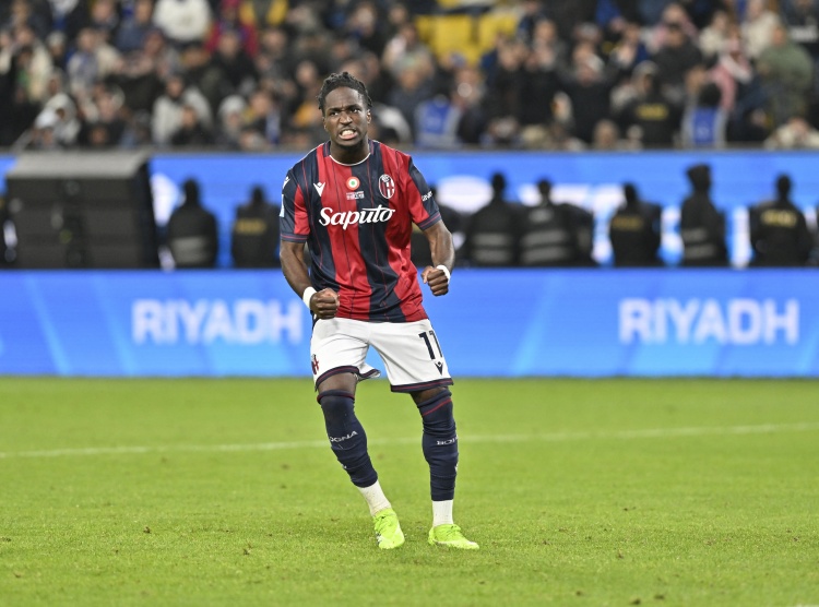 博洛尼亞歐聯(lián)杯慘敗維拉出局 喬納森·羅稱需從失利中學習