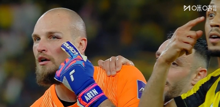 亞足聯(lián)取消馬寧執(zhí)法資格 吉達(dá)聯(lián)合爭議判罰成導(dǎo)火索