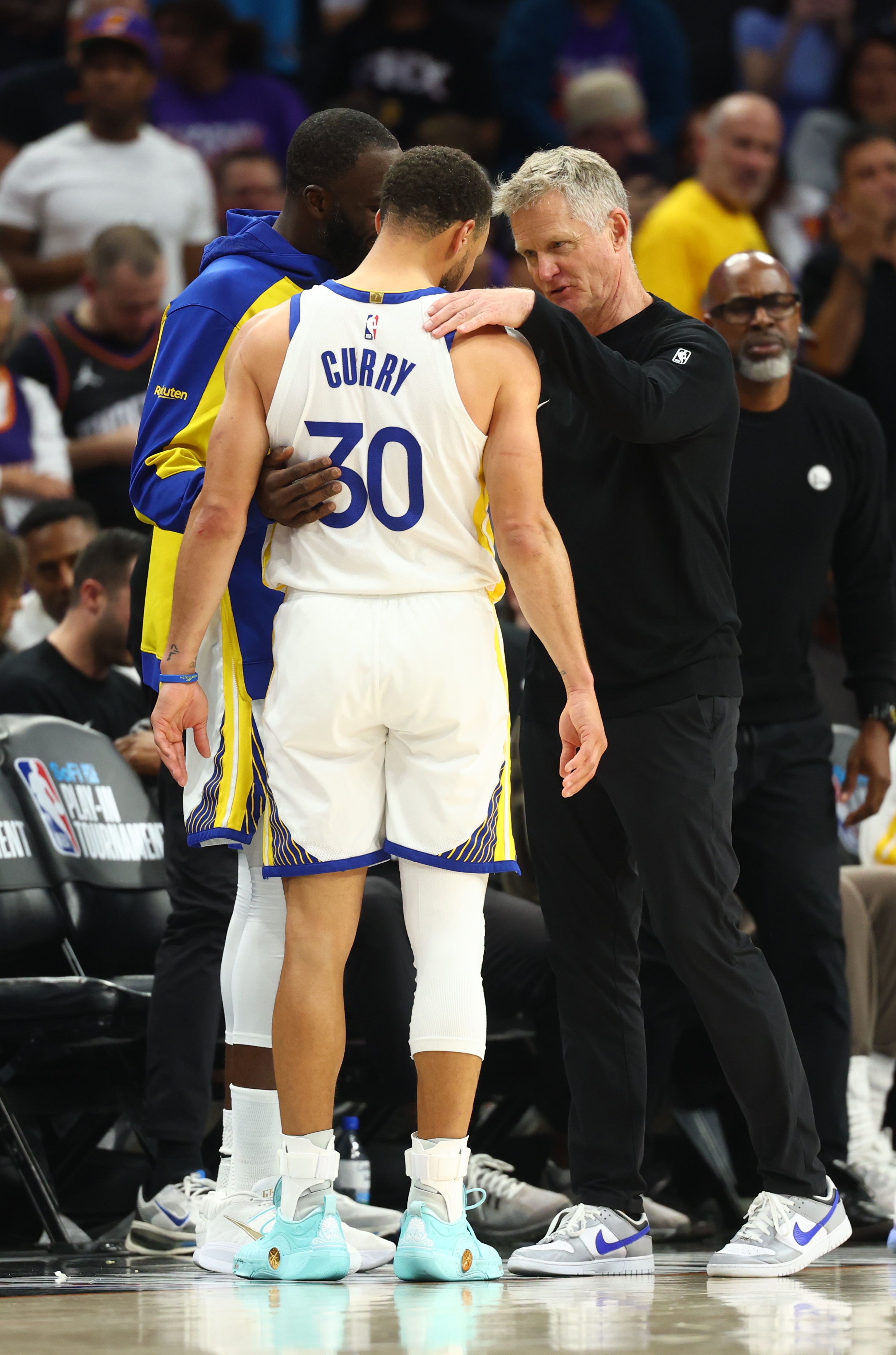 灣區(qū)名記曝科爾離隊傾向 直言庫追組合巔峰窗口已關(guān)閉