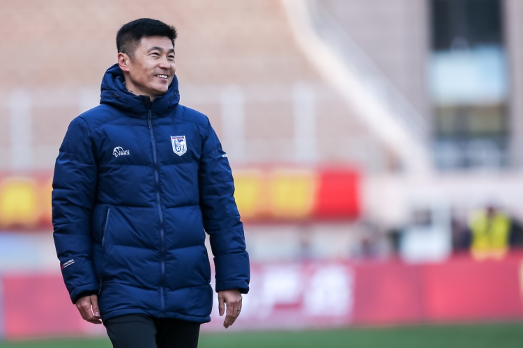 李國旭：一周三賽拖垮大連英博，斯坦丘帶傷被換下