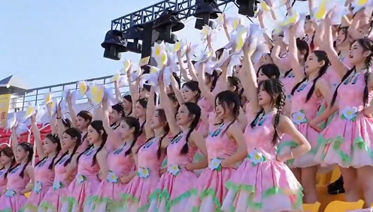 閩超第2輪廈門主場(chǎng)對(duì)決漳州 90人啦啦隊(duì)首秀對(duì)陣水仙花