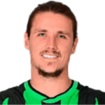 伊亞戈·邁達(dá)納